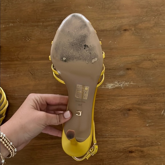 Gold and Yellow Stiletto Heels with Slingback Strap - Picture 8 of 9